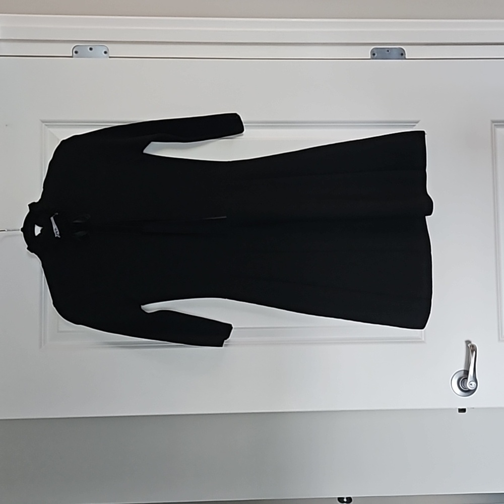 Zara Black, 3/4 Sleeve, A-Line Pleated Dress. MEDIUM